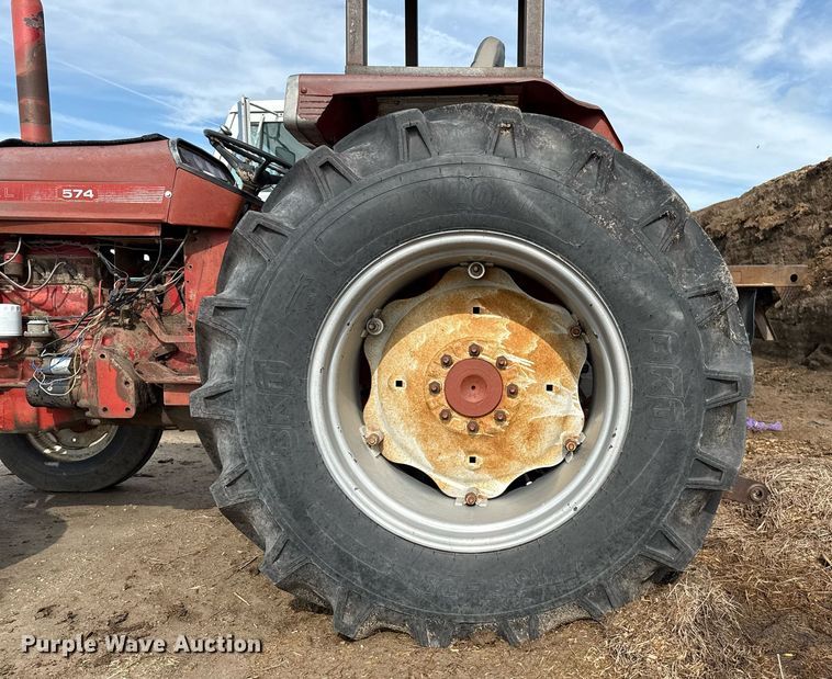 image for item DZ8739 International Harvester 574 tractor