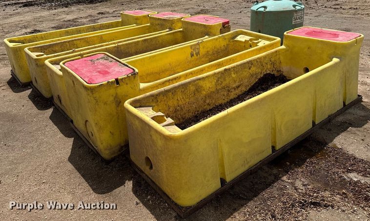 image for item DZ8754 (5) water troughs