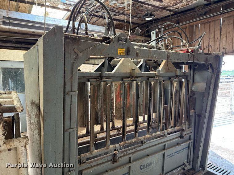 image for item DZ8756 Moly MFG. Silencer squeeze chute