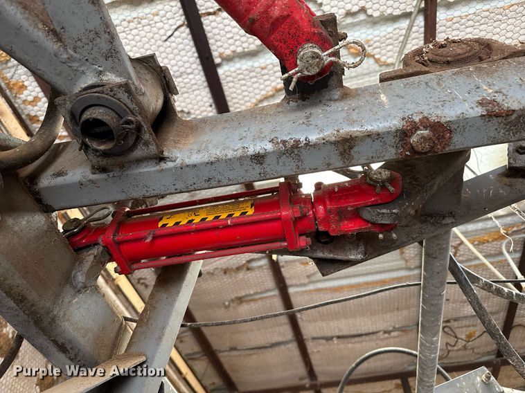 image for item DZ8756 Moly MFG. Silencer squeeze chute