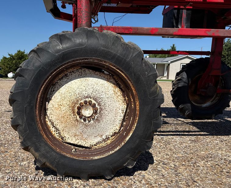 image for item DZ8783 Center pivot donkey