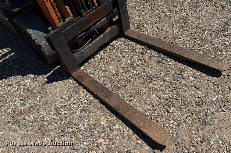 image for item DZ8785 Toyota 42-5FG25 forklift