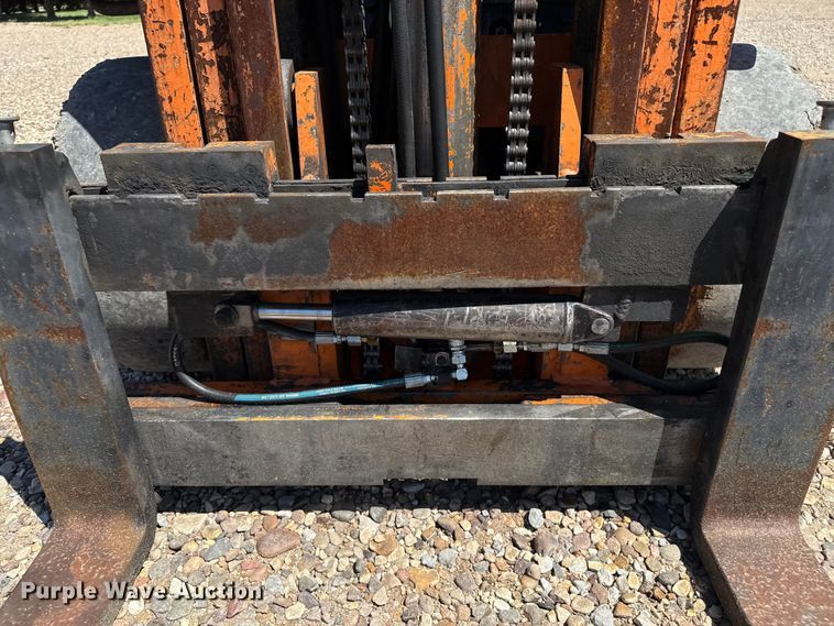 image for item DZ8785 Toyota 42-5FG25 forklift