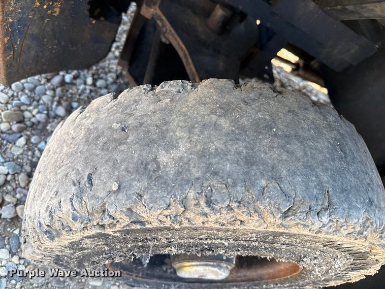 image for item DZ8785 Toyota 42-5FG25 forklift