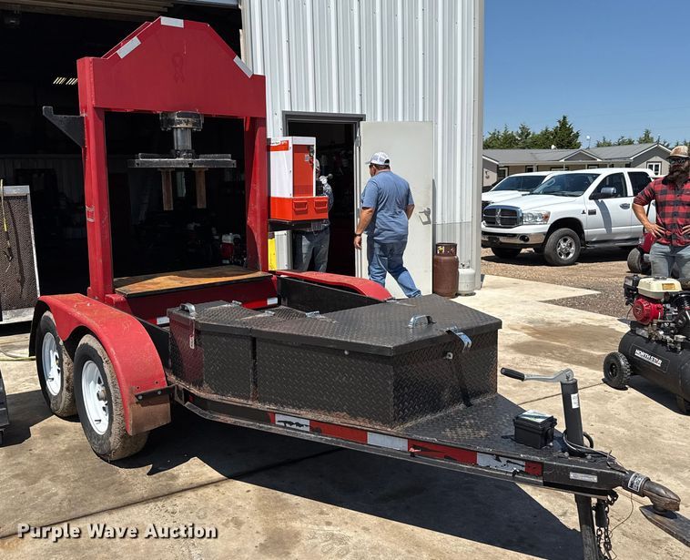 image for item DZ8788 Power Team PQ60 tire press trailer