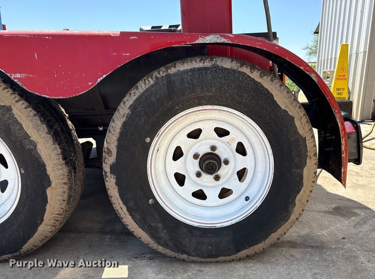 image for item DZ8788 Power Team PQ60 tire press trailer