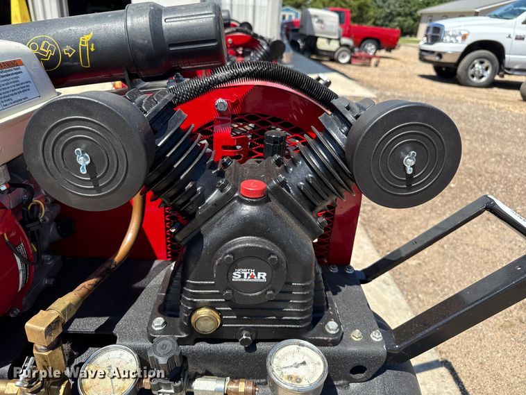 image for item DZ8791 North Star air compressor