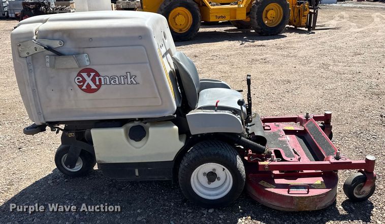 image for item DZ8794 Exmark Navigator ZTR lawn mower