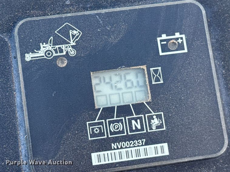 image for item DZ8794 Exmark Navigator ZTR lawn mower