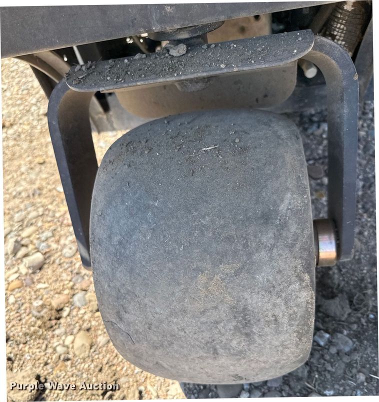 image for item DZ8794 Exmark Navigator ZTR lawn mower