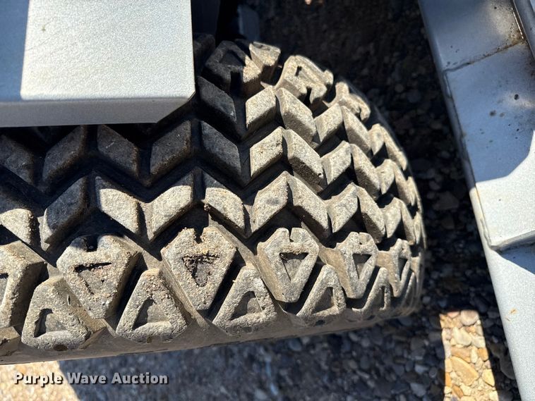 image for item DZ8795 Zipper STS-28 ZTR lawn mower