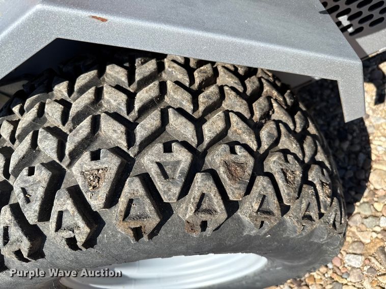 image for item DZ8795 Zipper STS-28 ZTR lawn mower