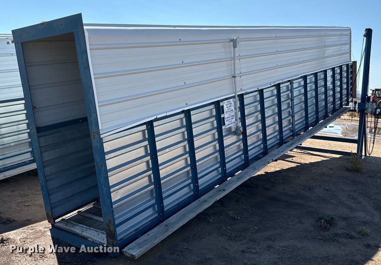 image for item DZ8796 Livestock loading chute