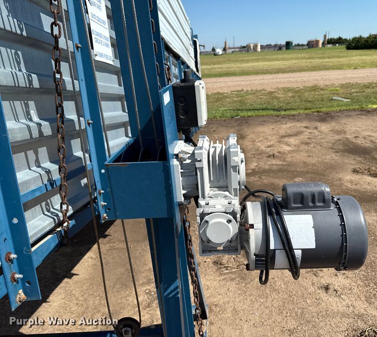 image for item DZ8797 Livestock loading chute