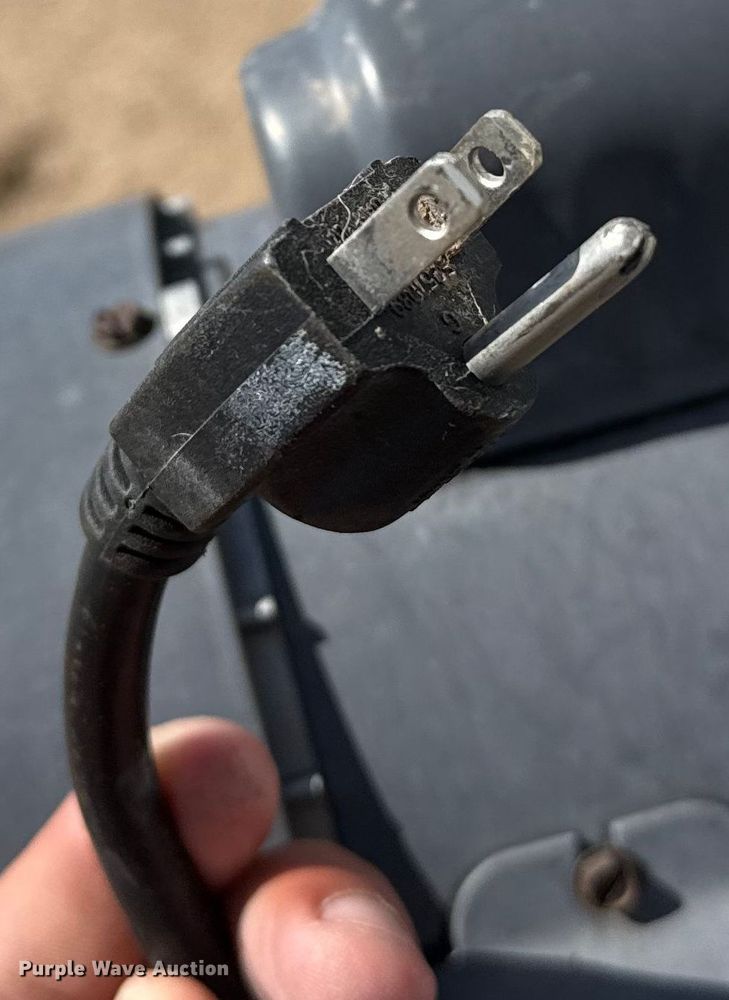 image for item DZ8797 Livestock loading chute