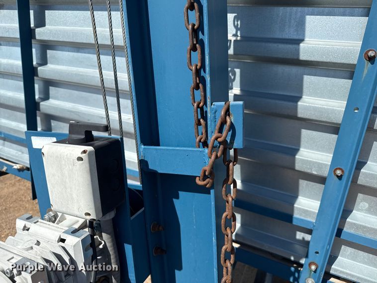 image for item DZ8797 Livestock loading chute