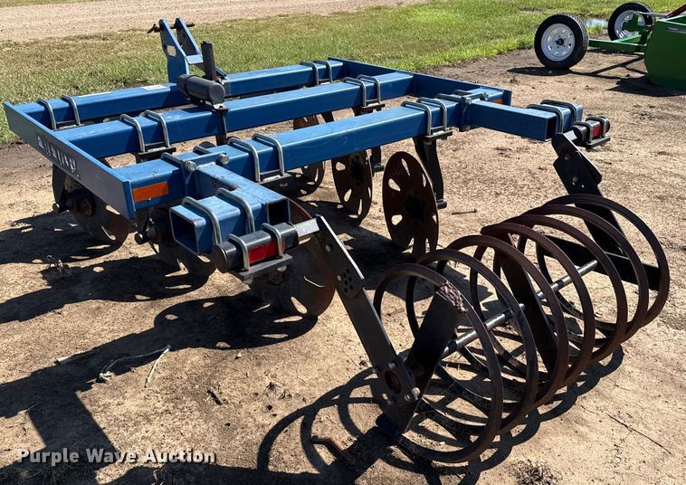 image for item DZ8799 Center pivot track tiller 