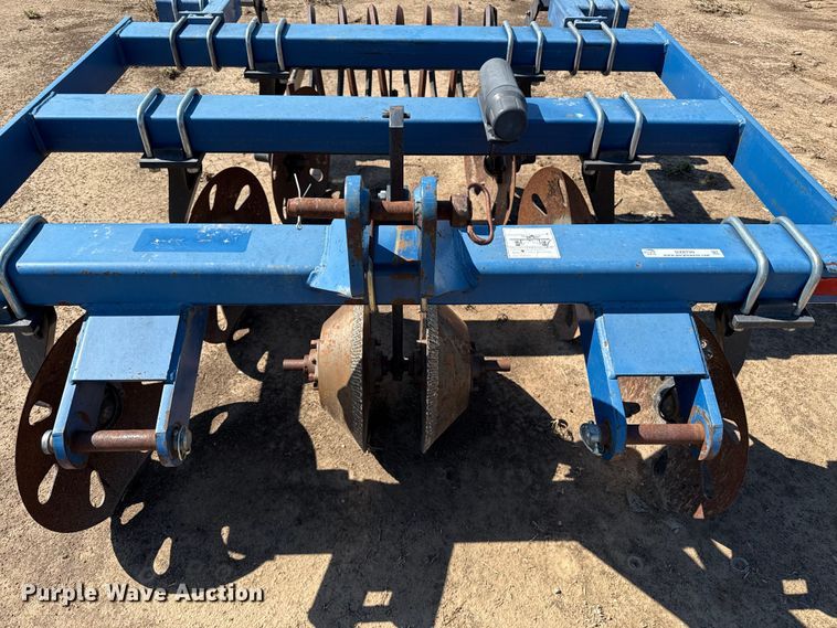 image for item DZ8799 Center pivot track tiller 