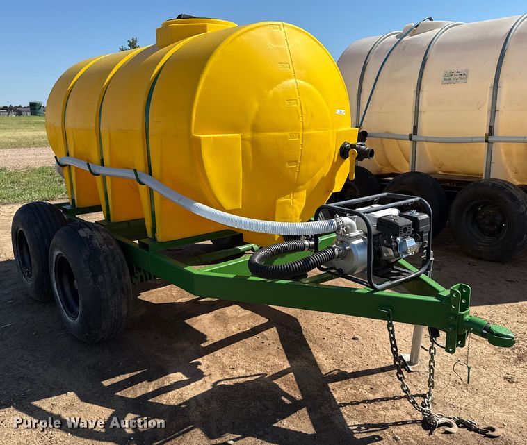 image for item DZ8801 Shop built nurse tank trailer