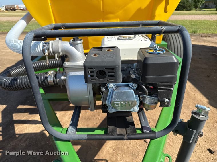 image for item DZ8801 Shop built nurse tank trailer