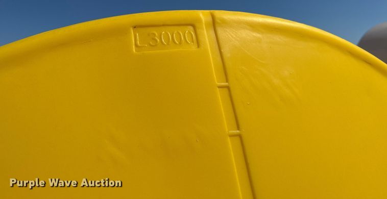 image for item DZ8801 Shop built nurse tank trailer