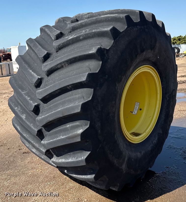 image for item DZ8807 (2) 1250/50R32 flotation tires and wheels