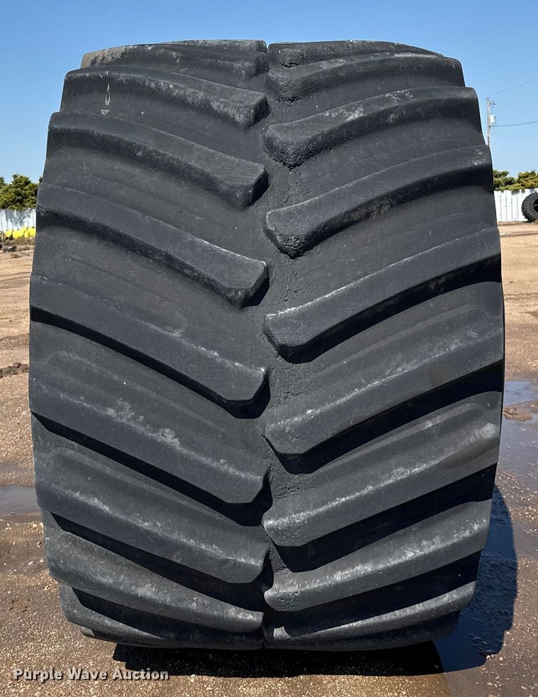 image for item DZ8807 (2) 1250/50R32 flotation tires and wheels