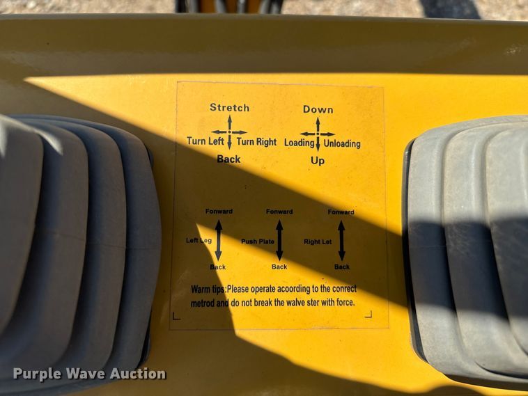 image for item DZ8813 2024 AGT H12R mini excavator