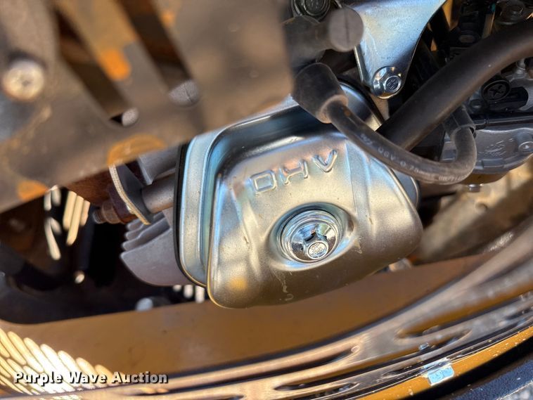 image for item DZ8813 2024 AGT H12R mini excavator