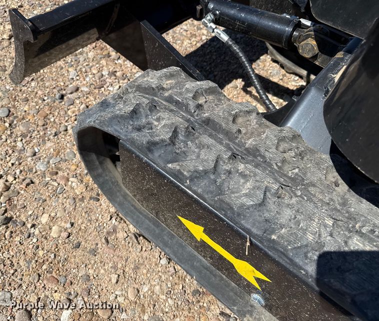 image for item DZ8813 2024 AGT H12R mini excavator