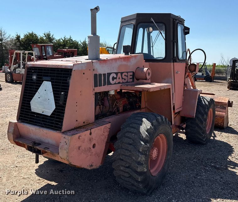 image for item DZ8815 1981 Case W11 wheel loader