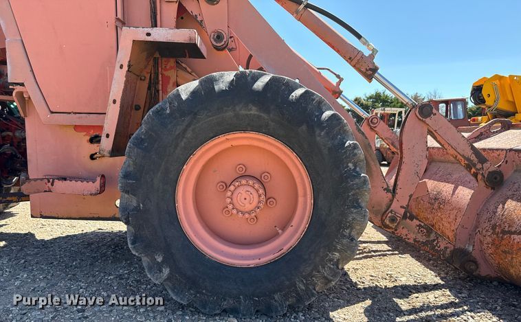image for item DZ8815 1981 Case W11 wheel loader