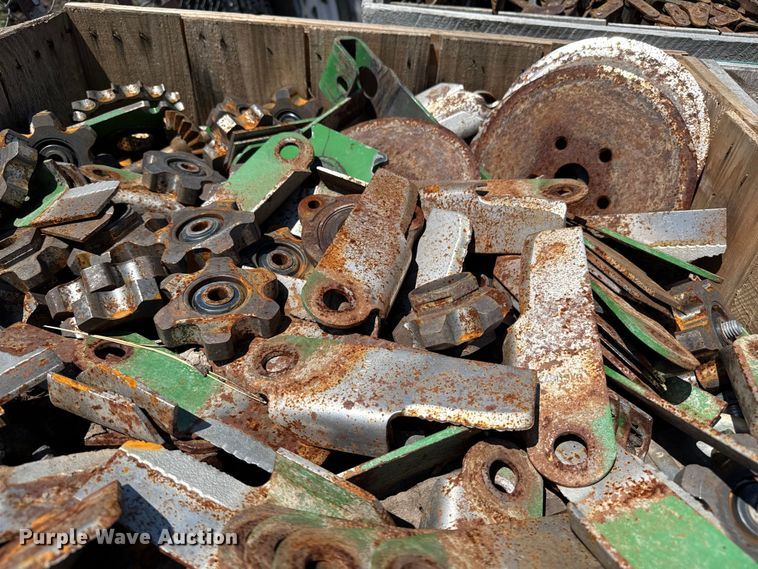 image for item DZ8816 John Deere corn head parts