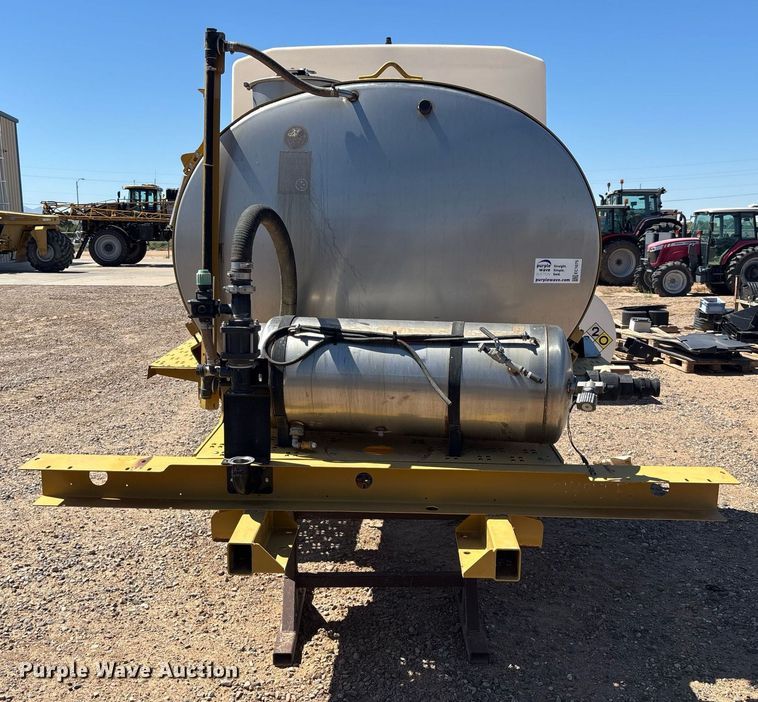 image for item EC1075 2006 Mid-State Tank CO. sprayer bed