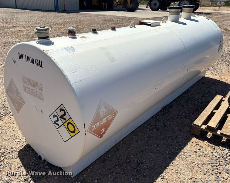 image for item EC1080 Fuel tank