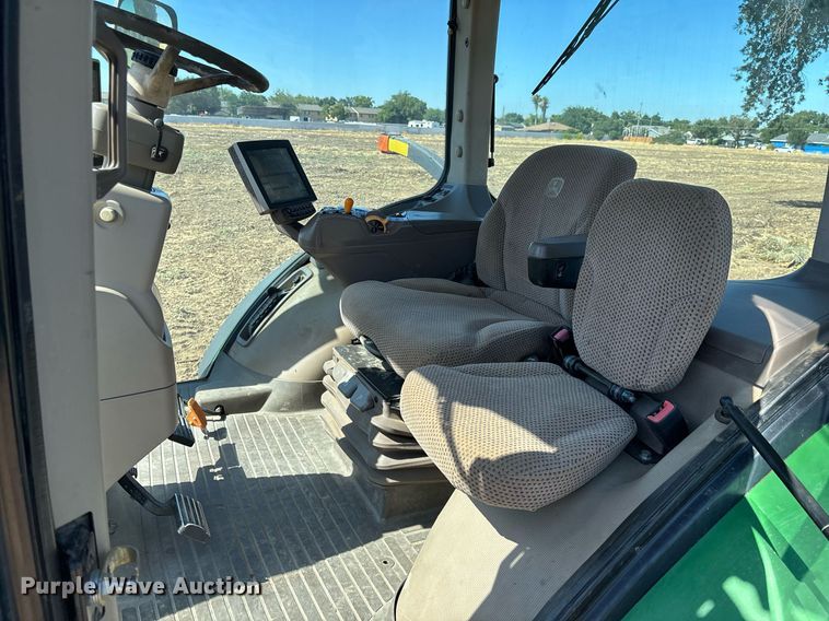 image for item EC1085 2016 John Deere 8245R MFWD tractor