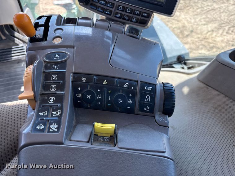 image for item EC1085 2016 John Deere 8245R MFWD tractor