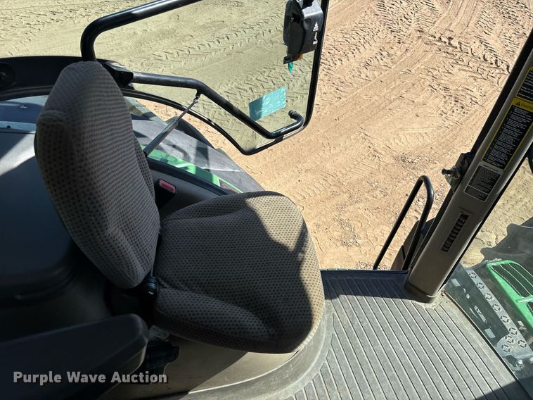 image for item EC1085 2016 John Deere 8245R MFWD tractor