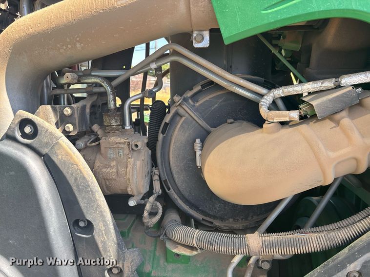 image for item EC1085 2016 John Deere 8245R MFWD tractor