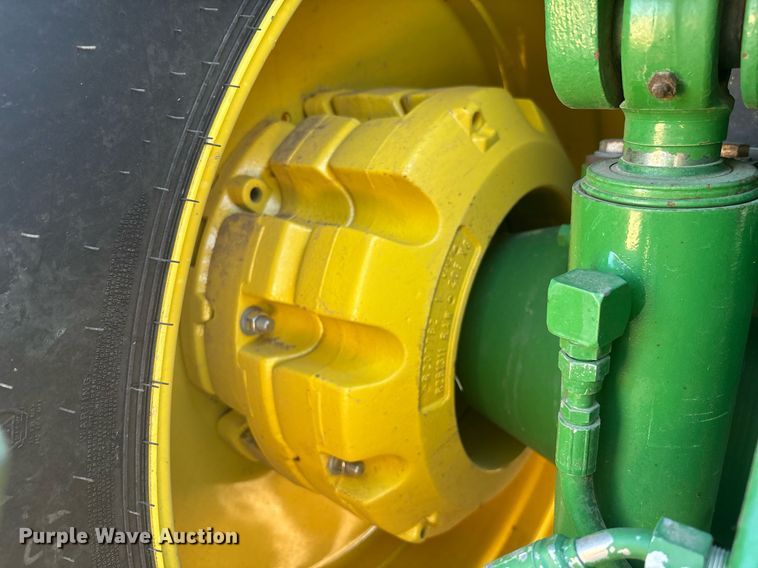 image for item EC1085 2016 John Deere 8245R MFWD tractor