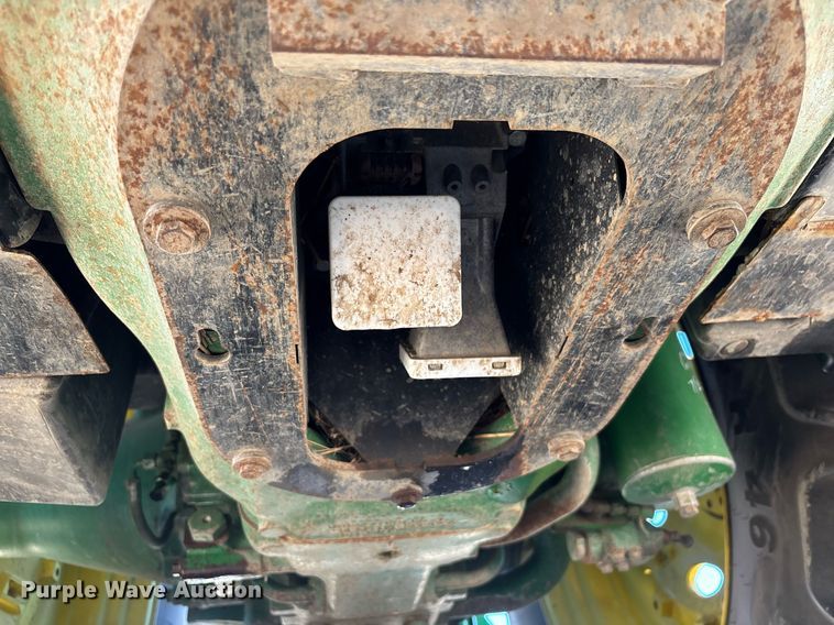 image for item EC1086 2016 John Deere 8245R MFWD tractor