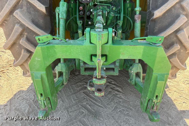 image for item EC1086 2016 John Deere 8245R MFWD tractor