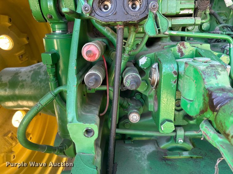 image for item EC1086 2016 John Deere 8245R MFWD tractor