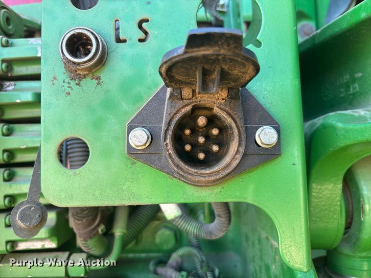 image for item EC1086 2016 John Deere 8245R MFWD tractor