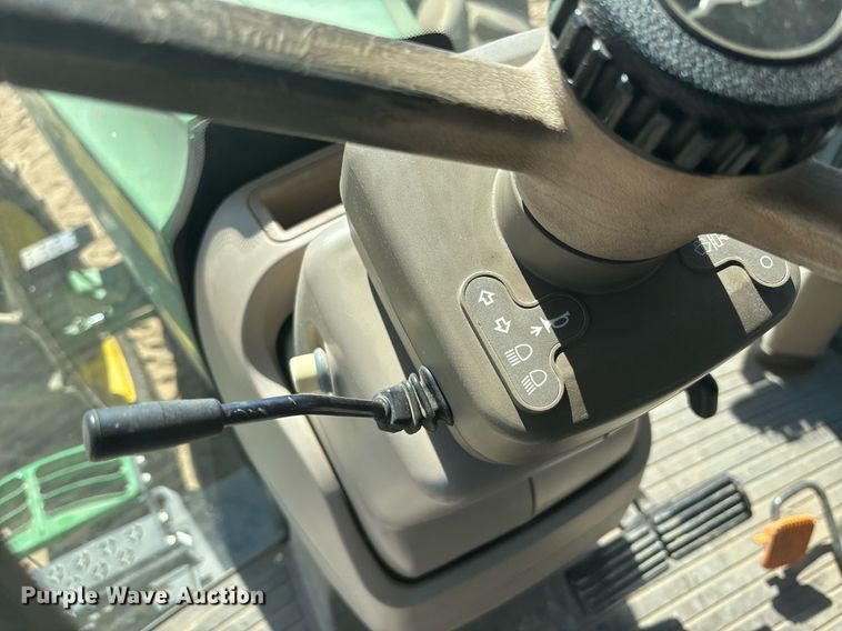 image for item EC1086 2016 John Deere 8245R MFWD tractor