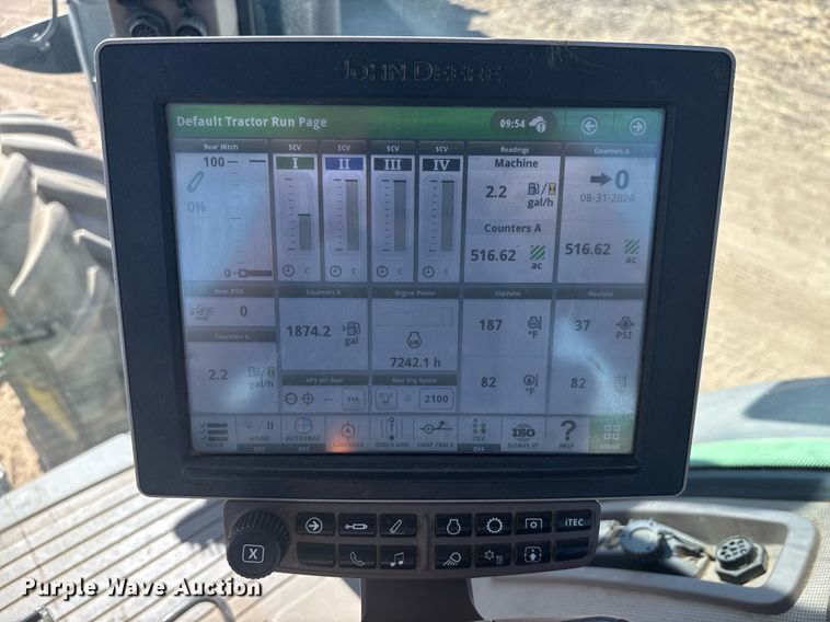 image for item EC1086 2016 John Deere 8245R MFWD tractor