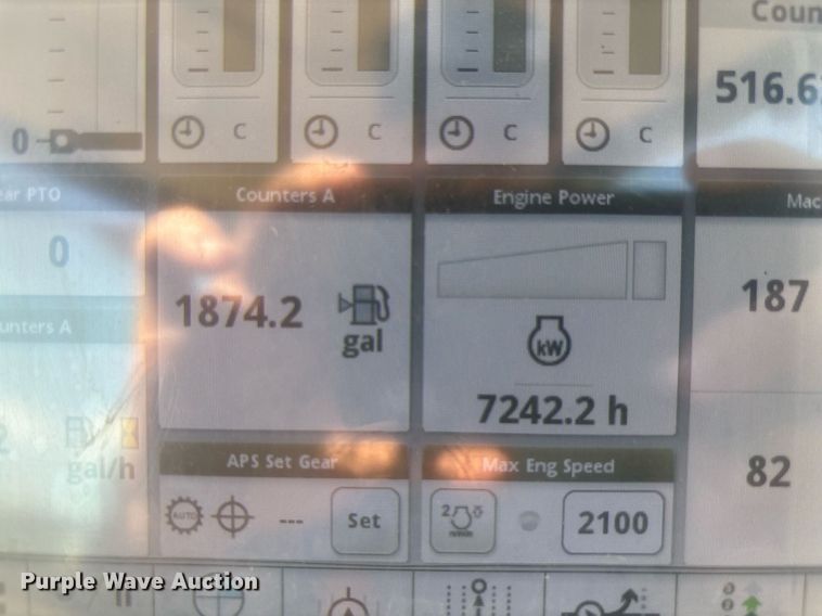 image for item EC1086 2016 John Deere 8245R MFWD tractor