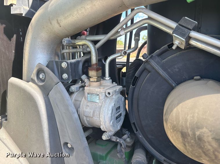 image for item EC1086 2016 John Deere 8245R MFWD tractor