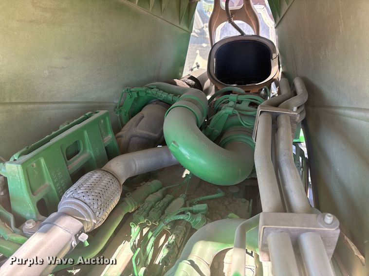 image for item EC1086 2016 John Deere 8245R MFWD tractor