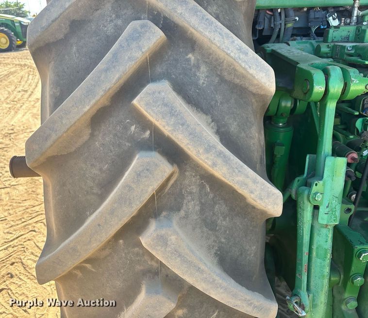 image for item EC1086 2016 John Deere 8245R MFWD tractor